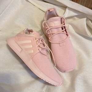 Adidas XPLR sneakers girls size 2.5